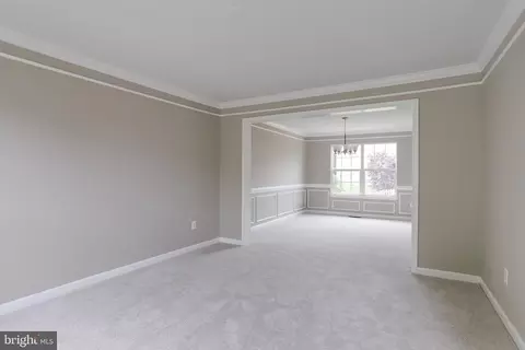 905 Woodcrest Loop, Culpeper, VA 22701 photo 3