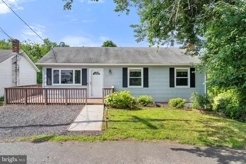 871 3rd St, Culpeper, VA 22701 photo 1