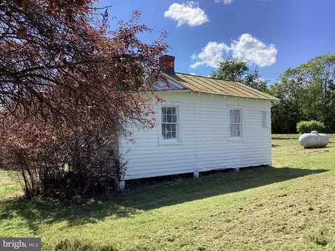 24155 Rapidan, Mitchells, VA 22729 photo 8