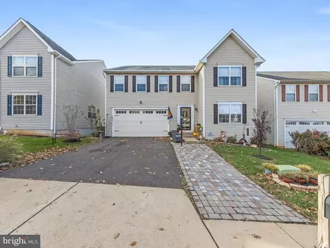 1716 Finley Dr, Culpeper, VA 22701