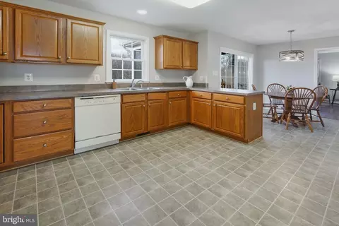 16398 Shadow Dr, Culpeper, VA 22701 photo 11