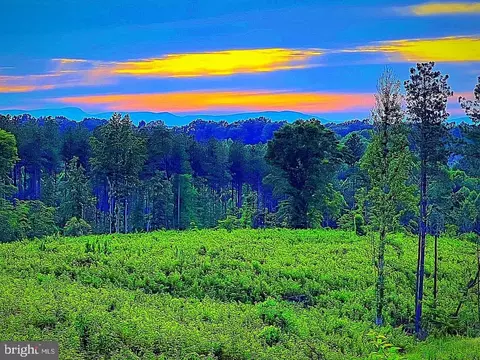 Dragoon Rd, Lignum, VA 22726