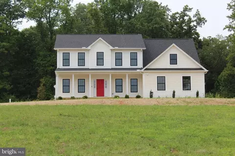 6490 Silk Rd, Jeffersonton, VA 22724