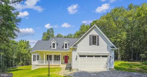 1477 Kelly Ct, Amissville, VA 20106
