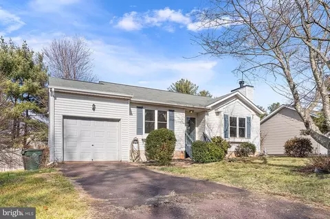 516 N Hitt Ct N, Culpeper, VA 22701