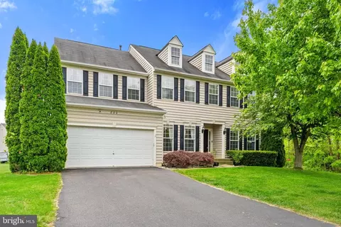 880 Autumn Ridge Rd, Culpeper, VA 22701