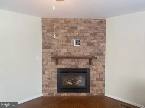 863 Woodcrest Loop, Culpeper, VA 22701 photo 8