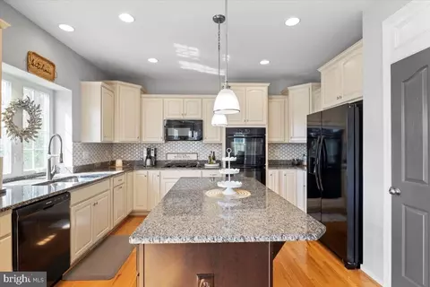 1713 Magnolia Cir, Culpeper, VA 22701 photo 3
