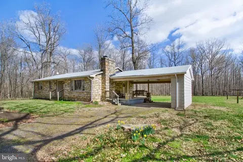 21356 Thoms Rd, Elkwood, VA 22718