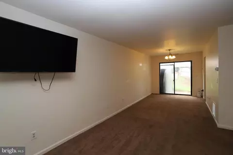 655 Highview Ct, Culpeper, VA 22701 photo 5