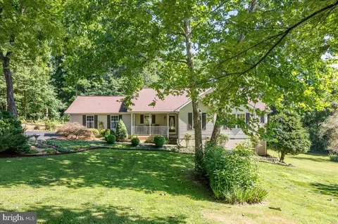 24519 Oak Forest Dr, Rapidan, VA 22733