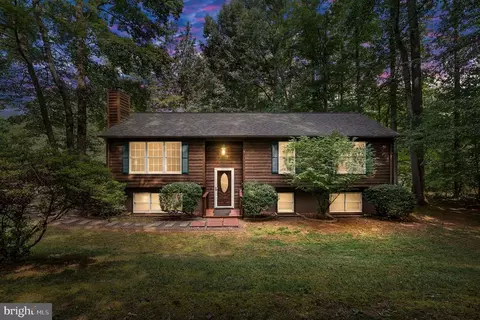 6136 Jeffersonton Rd, Jeffersonton, VA 22724