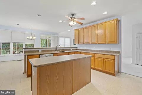 464 Kearns Dr, Culpeper, VA 22701 photo 10