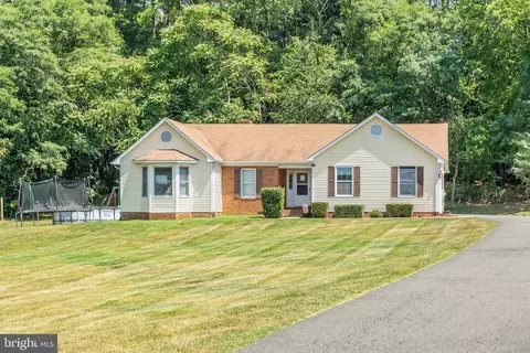 16080 Fox Chase Ln, Culpeper, VA 22701