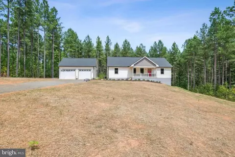 29209 Guerra Ln, Richardsville, VA 22736