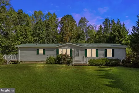 17089 Black Oak Dr, Brandy Station, VA 22714