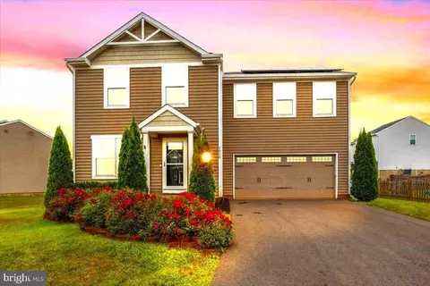 2438 Post Oak Dr, Culpeper, VA 22701