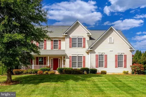 15009 N Ridge Blvd N, Culpeper, VA 22701