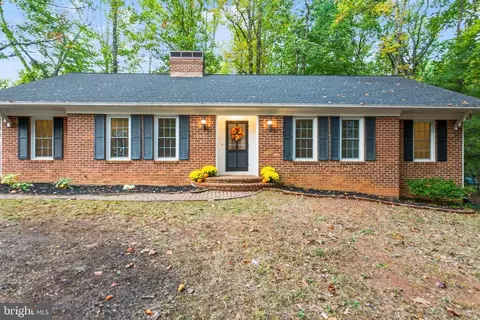 19434 White Pine Ln, Culpeper, VA 22701