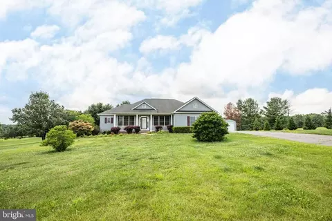 8148 Windswept Ln, Culpeper, VA 22701