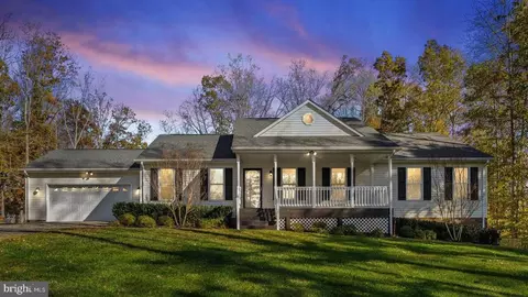 1493 Kelly Ct, Amissville, VA 20106