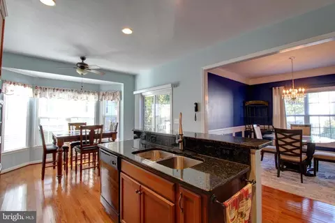 916 Augustine Dr, Culpeper, VA 22701 photo 3