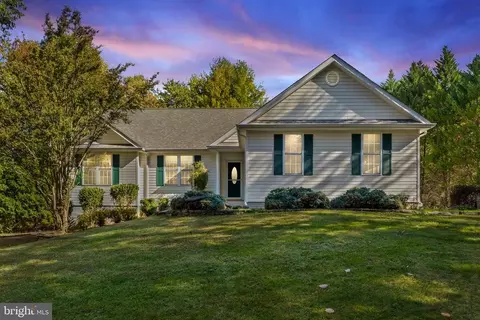 9133 Anchor Rd, Culpeper, VA 22701