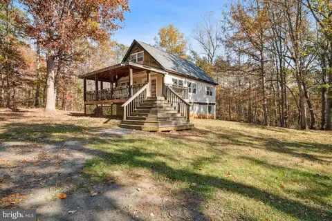 16047 Foxfield Run, Culpeper, VA 22701