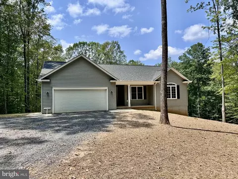 20388 Beaver Creek Ct, Lignum, VA 22726