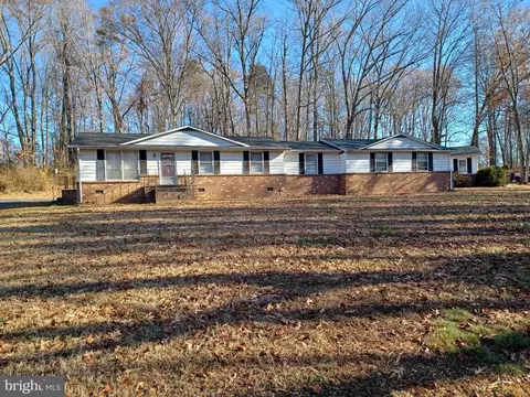 15073 Richmond Rd, Culpeper, VA 22701