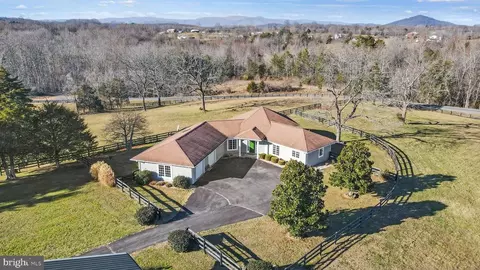 10378 Greyson Ln, Rixeyville, VA 22737