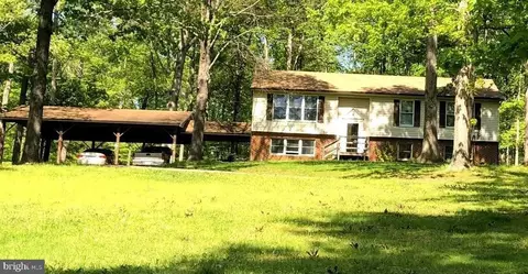 2013 Old Sawmill Ln, Amissville, VA 20106