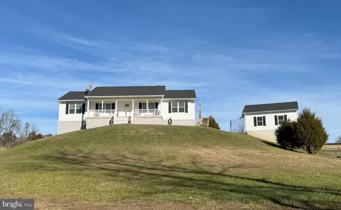 12201 Korea Rd, Amissville, VA 20106