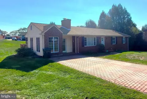 441 Azalea St, Culpeper, VA 22701