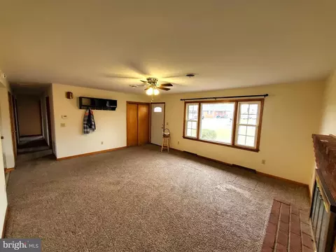 441 Azalea St, Culpeper, VA 22701 photo 8