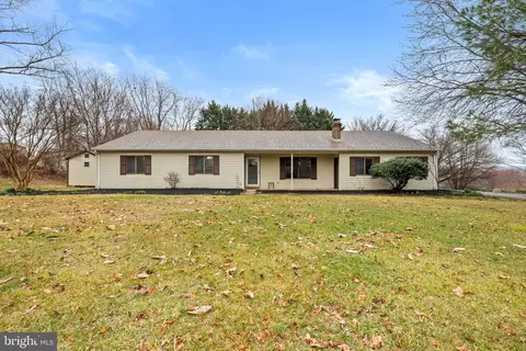 14397 Temple Ln, Culpeper, VA 22701