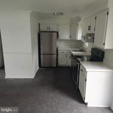 666 Highview Ct, Culpeper, VA 22701 photo 2