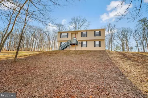 21153 Gibsons Ln, Lignum, VA 22726