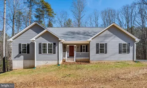 4444 Annette Ct, Boston, VA 22713