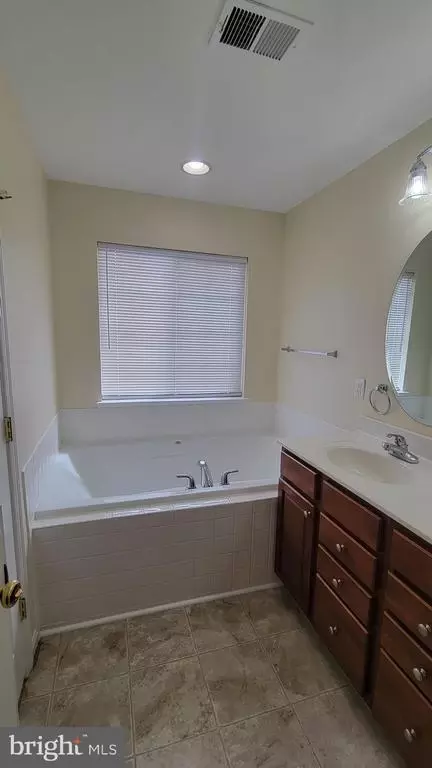 831 Persimmon, Culpeper, VA 22701 photo 23