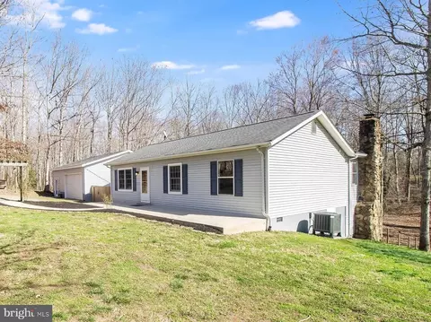 22417 Burwell St, Richardsville, VA 22736