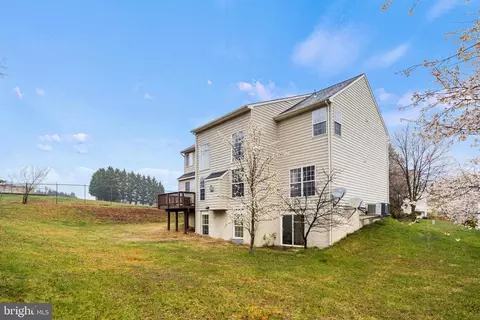 879 Woodcrest Loop, Culpeper, VA 22701 photo 2