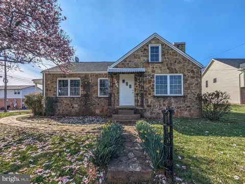 902 Hendrick St, Culpeper, VA 22701