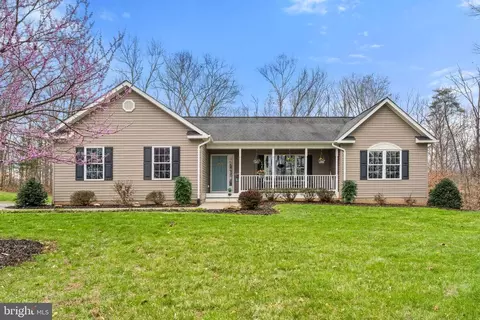 6420 Autumnwood Ln, Rixeyville, VA 22737