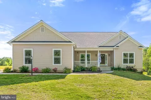 17302 Feldspar Ln, Culpeper, VA 22701