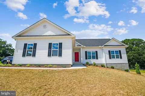 18647 Ryland Chapel Rd, Jeffersonton, VA 22724