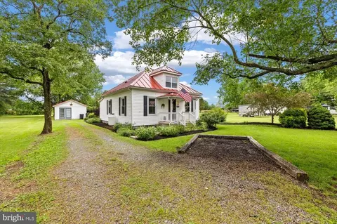 12162 Mitchell Rd, Mitchells, VA 22729 photo 5