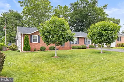300 Chestnut Dr, Culpeper, VA 22701 photo 10