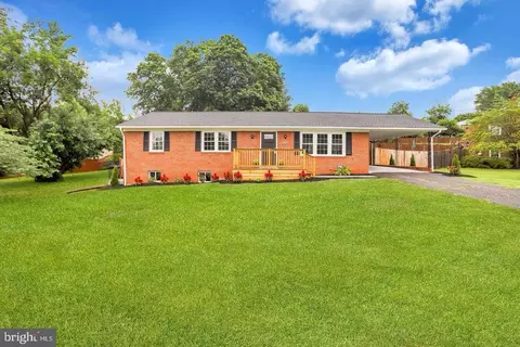 400 Barberry St, Culpeper, VA 22701