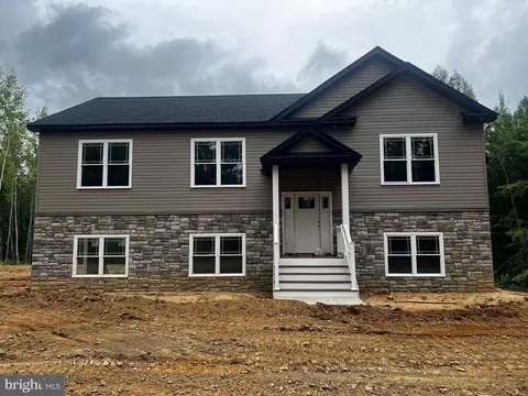 3 Mandy Bee, Richardsville, VA 22736